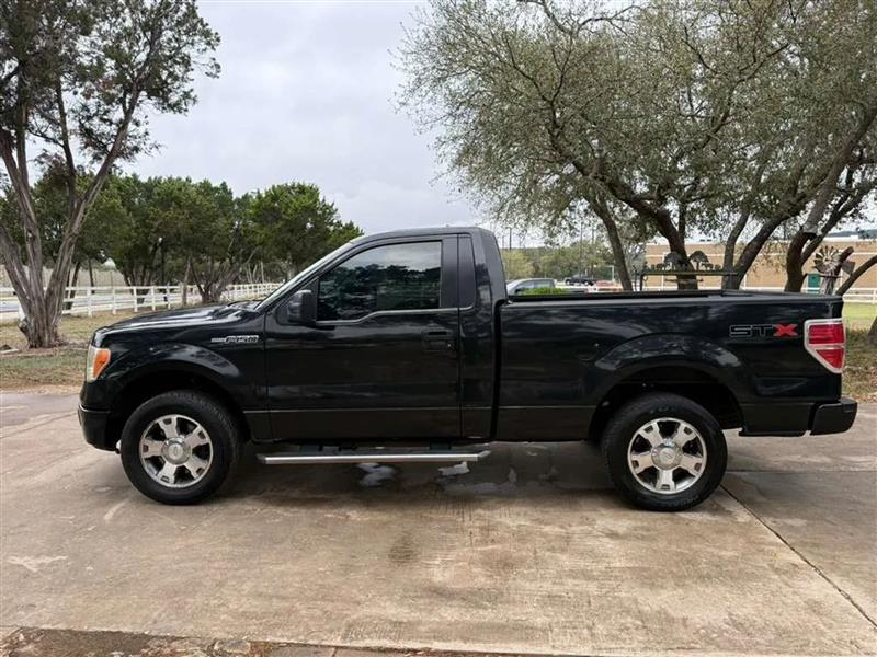 Ford F-150 STX 6.5-ft. Bed 2WD 2010