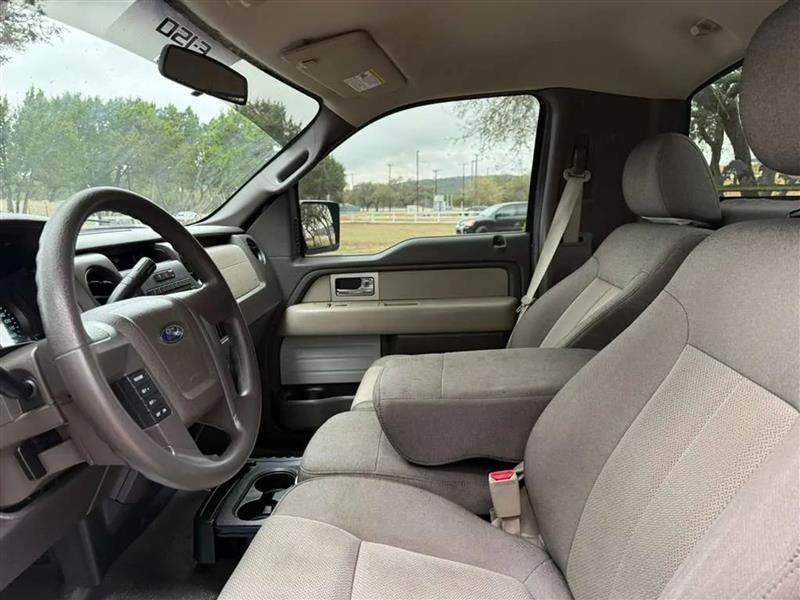 Ford F-150 STX 6.5-ft. Bed 2WD 2010