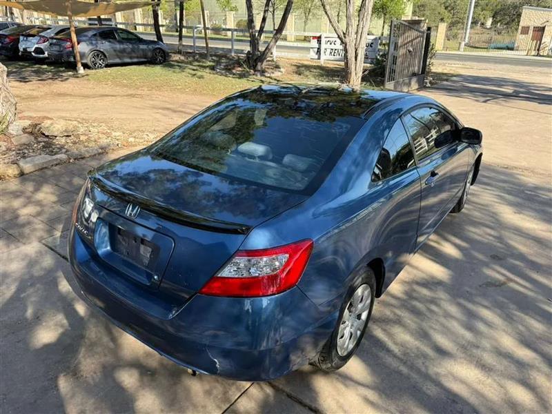 Honda Civic LX Coupe 5-Speed AT 2010
