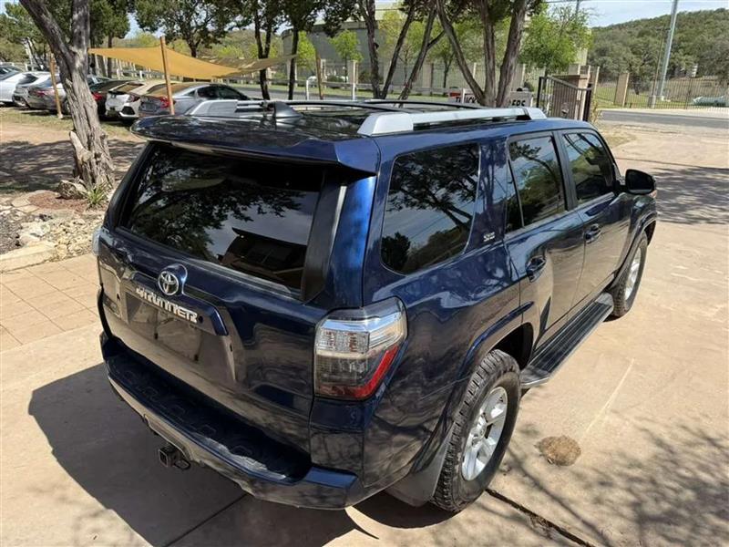 Toyota 4Runner SR5 2WD 2018