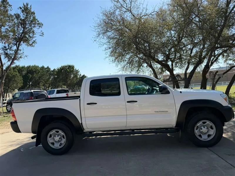 Toyota Tacoma PreRunner Double Cab I4 4AT 2WD 2015