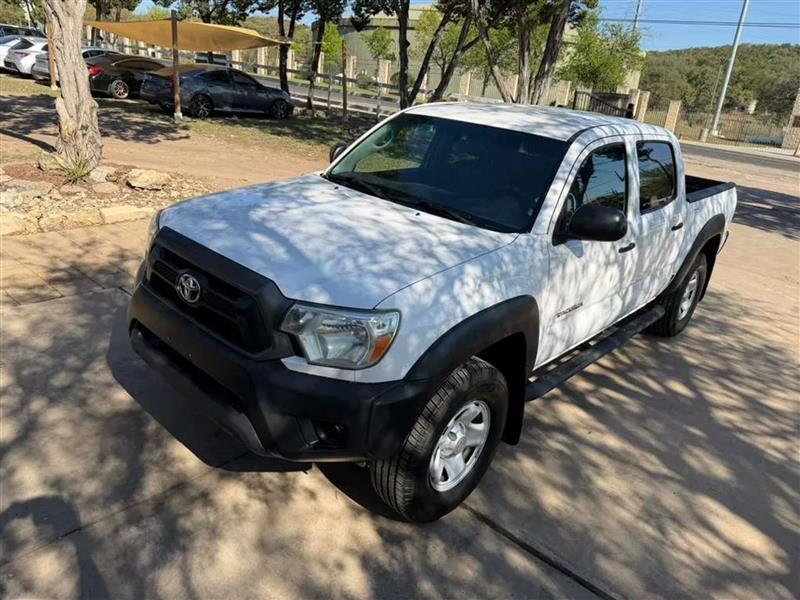 Toyota Tacoma PreRunner Double Cab I4 4AT 2WD 2015