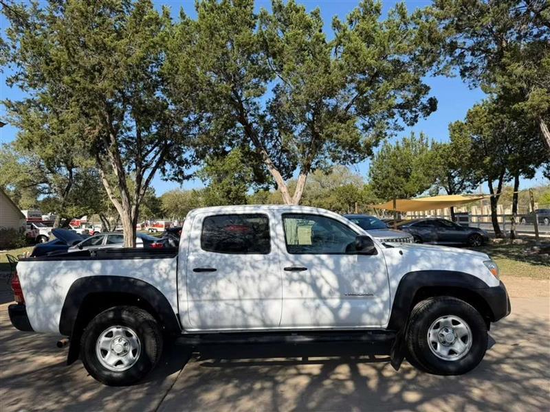 Toyota Tacoma PreRunner Double Cab I4 4AT 2WD 2015