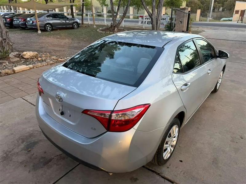 Toyota Corolla LE CVT 2017