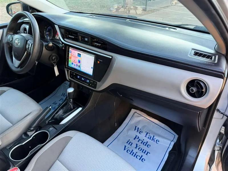 Toyota Corolla LE CVT 2017