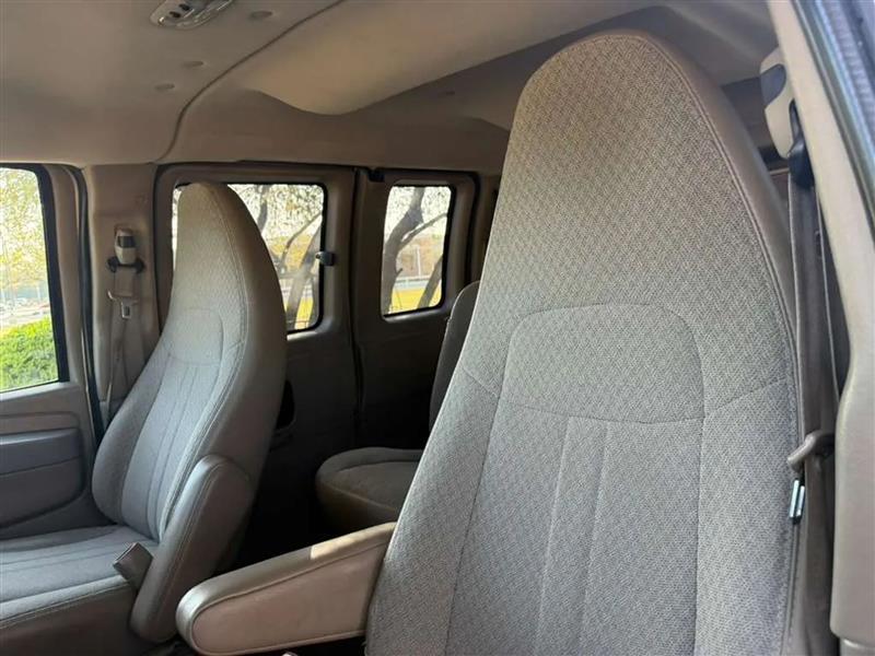 Chevrolet Express LT 3500 Extended 2013