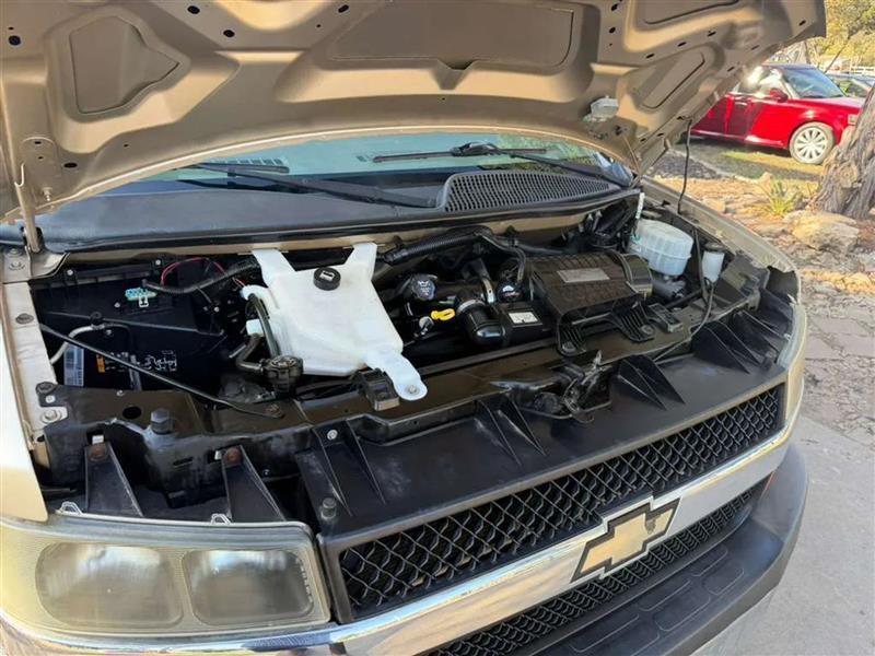 Chevrolet Express LT 3500 Extended 2013