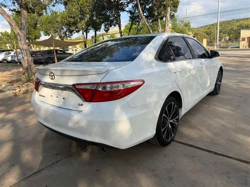 Toyota Camry LE 2015