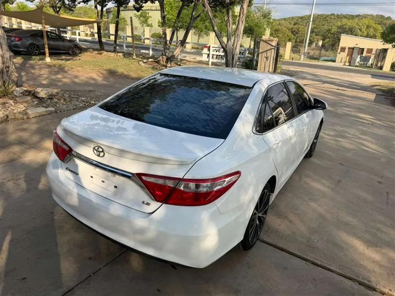 Toyota Camry LE 2015