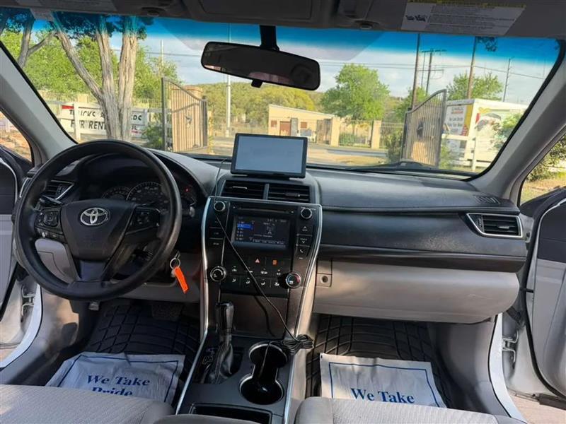 Toyota Camry LE 2015