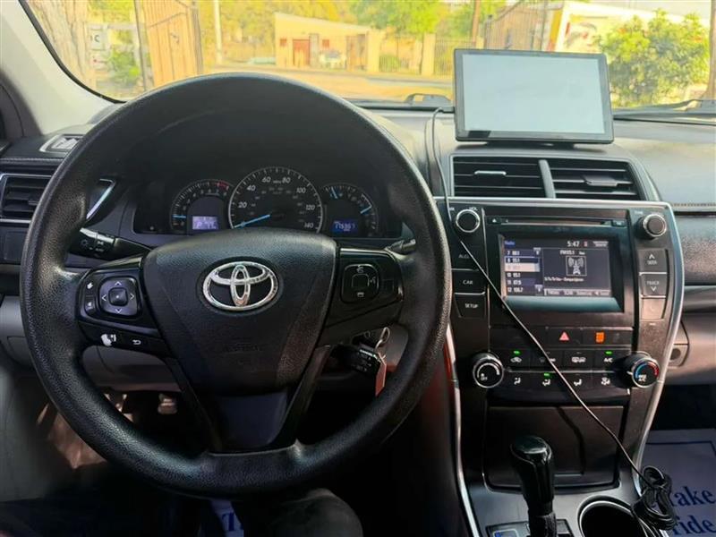 Toyota Camry LE 2015