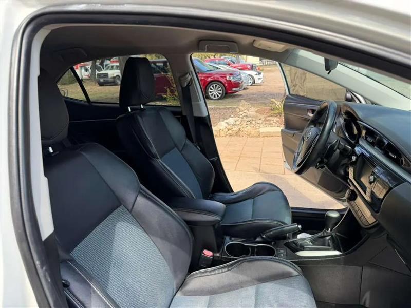 Toyota Corolla S Plus 6MT 2014