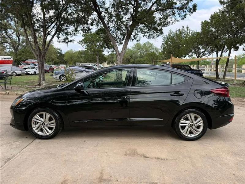 Hyundai Elantra Limited 2020