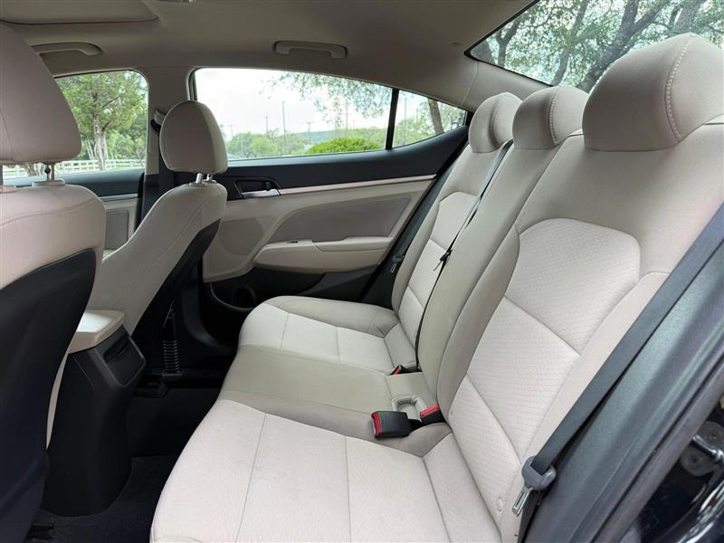 Hyundai Elantra Limited 2020