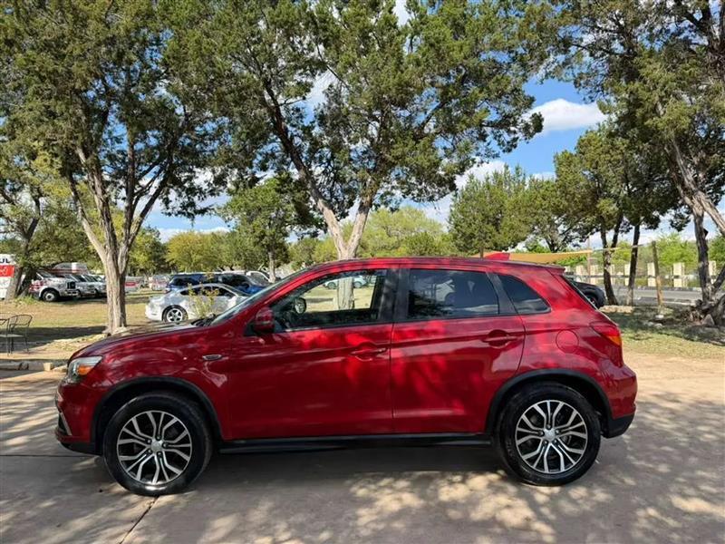 Mitsubishi Outlander Sport 2.0 ES 4WD CVT 2019