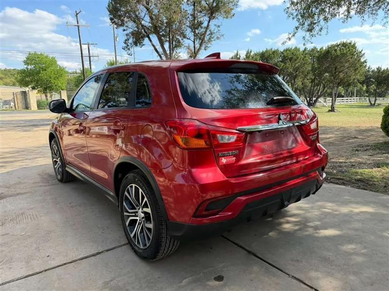 Mitsubishi Outlander Sport 2.0 ES 4WD CVT 2019