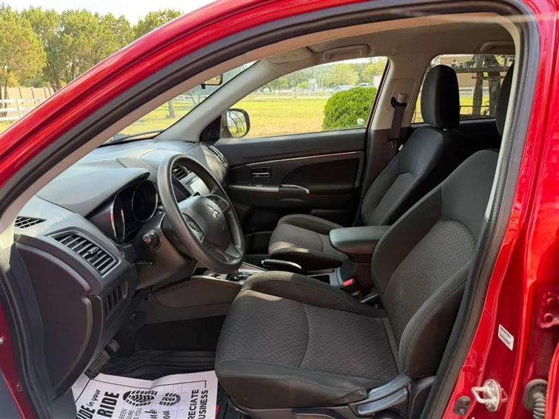 Mitsubishi Outlander Sport 2.0 ES 4WD CVT 2019