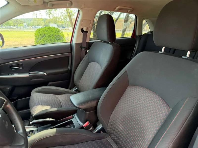 Mitsubishi Outlander Sport 2.0 ES 4WD CVT 2019