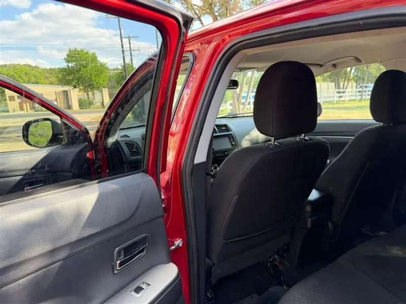 Mitsubishi Outlander Sport 2.0 ES 4WD CVT 2019