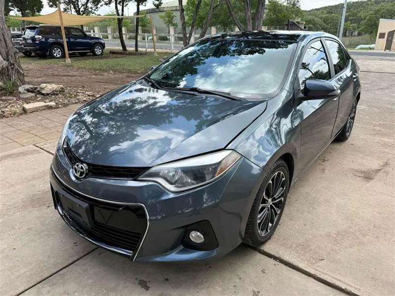Toyota Corolla S Plus 6MT 2015