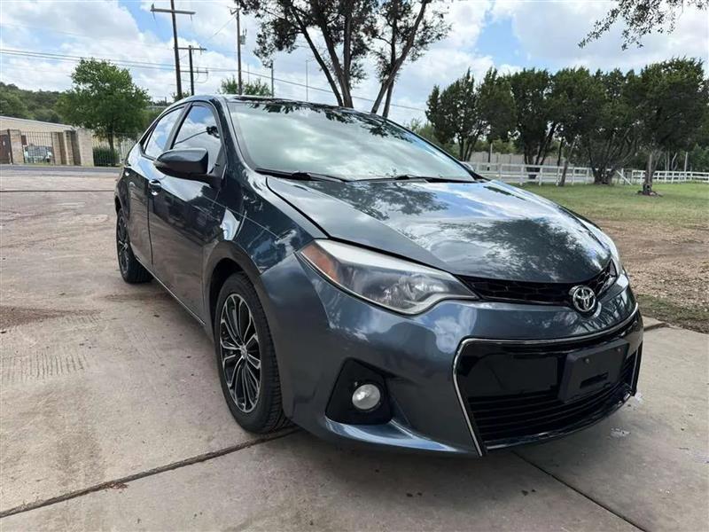 Toyota Corolla S Plus 6MT 2015