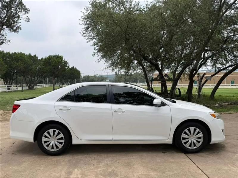 Toyota Camry L 2014
