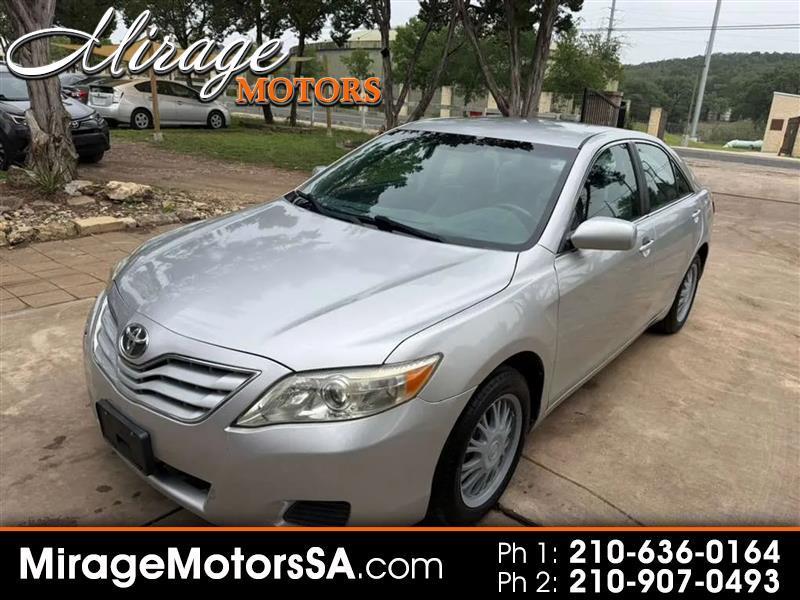 Toyota Camry LE 6-Spd AT 2011