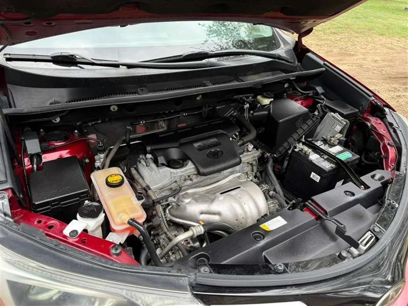 Toyota RAV4 XLE FWD 2018