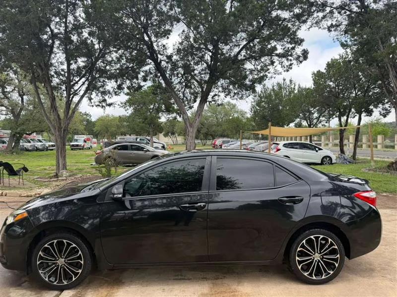 Toyota Corolla S Plus 6MT 2016
