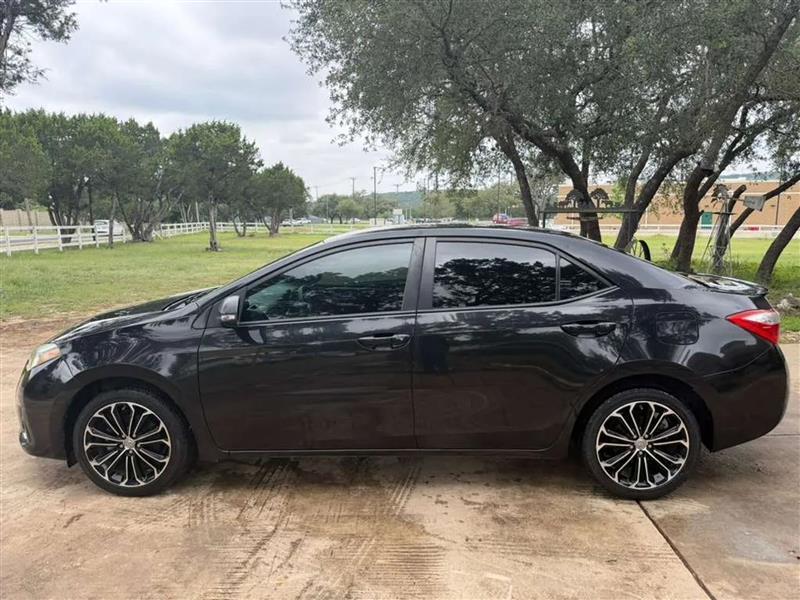 Toyota Corolla S Plus 6MT 2016