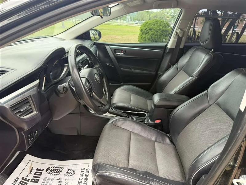 Toyota Corolla S Plus 6MT 2016