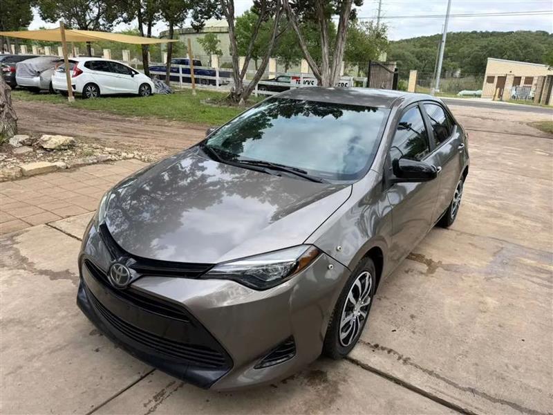 Toyota Corolla LE CVT 2018
