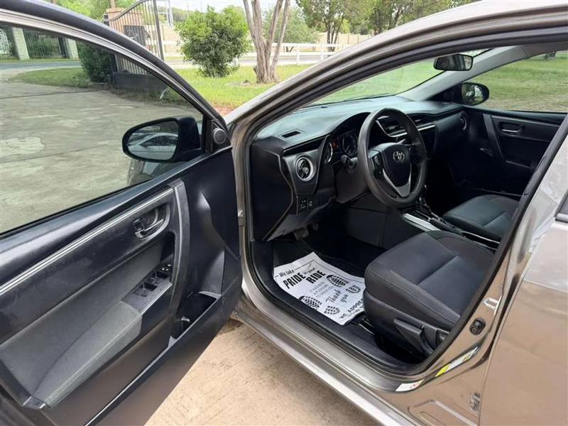 Toyota Corolla LE CVT 2018