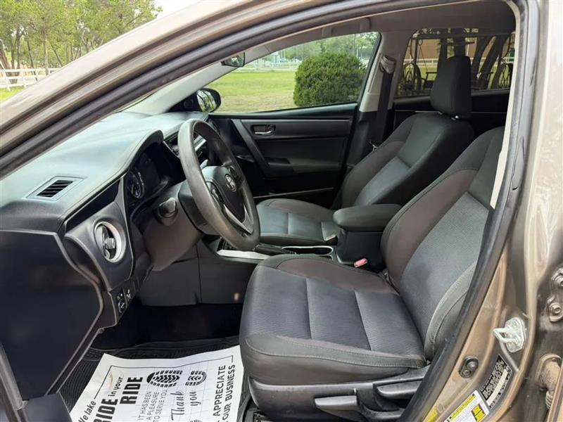 Toyota Corolla LE CVT 2018
