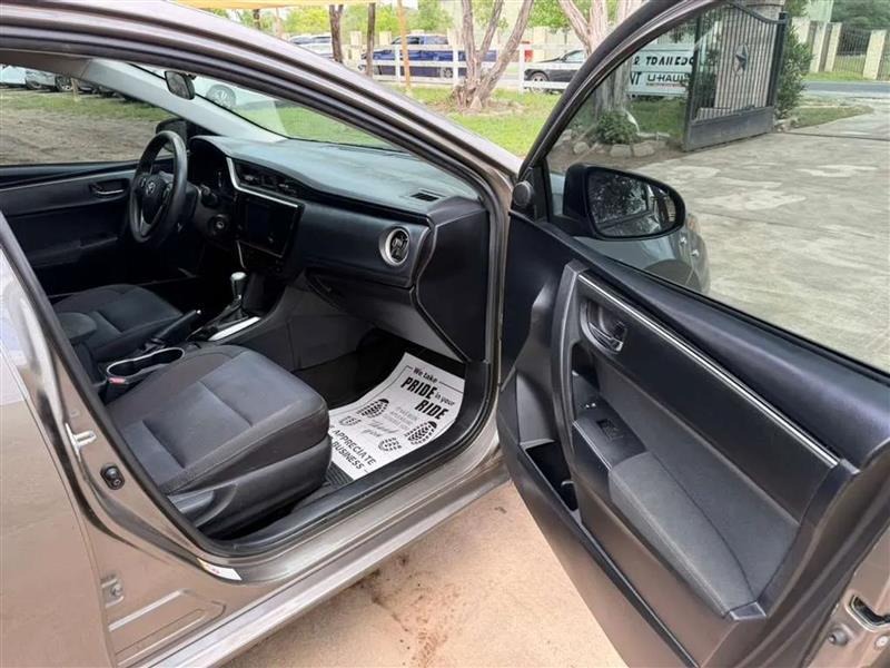 Toyota Corolla LE CVT 2018