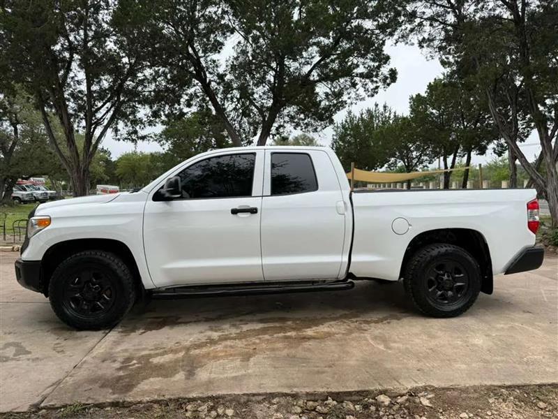 Toyota Tundra SR5 4.6L V8 Double Cab 2WD 2015