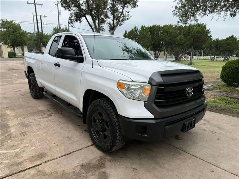 Toyota Tundra SR5 4.6L V8 Double Cab 2WD 2015