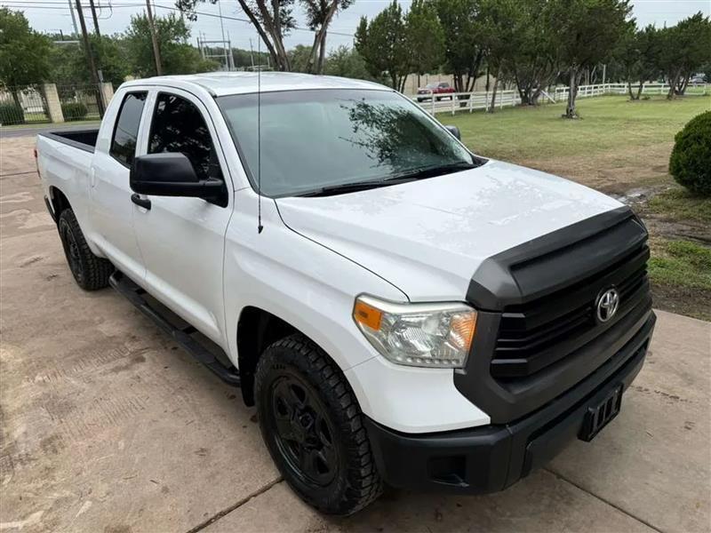 Toyota Tundra SR5 4.6L V8 Double Cab 2WD 2015