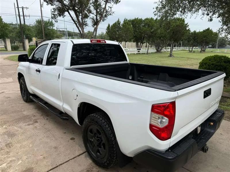 Toyota Tundra SR5 4.6L V8 Double Cab 2WD 2015