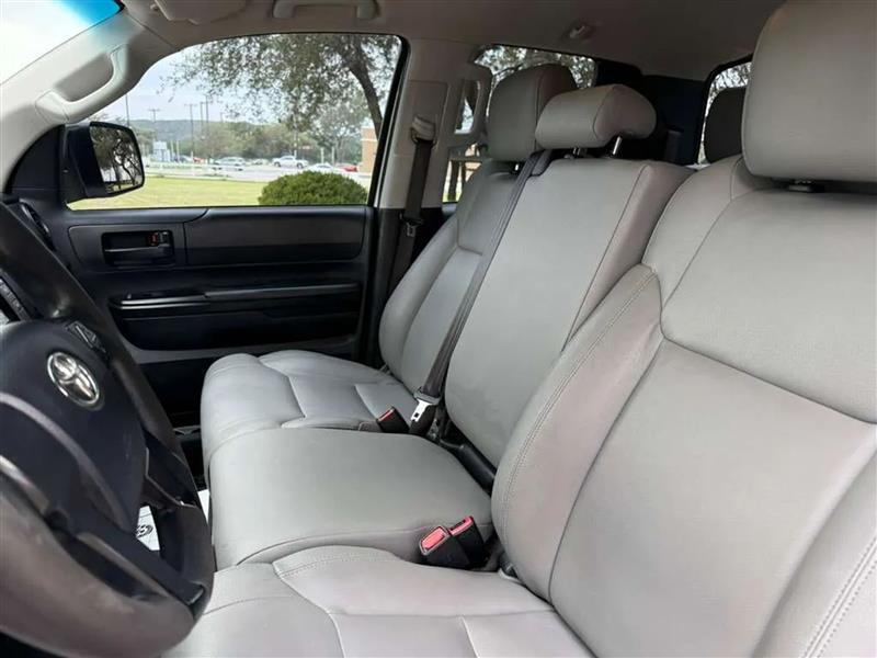 Toyota Tundra SR5 4.6L V8 Double Cab 2WD 2015