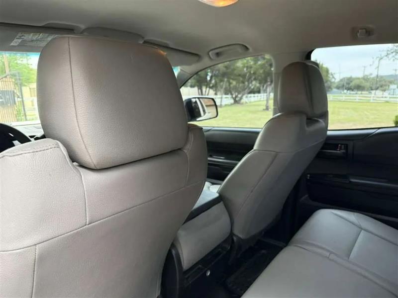 Toyota Tundra SR5 4.6L V8 Double Cab 2WD 2015