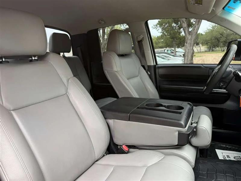 Toyota Tundra SR5 4.6L V8 Double Cab 2WD 2015