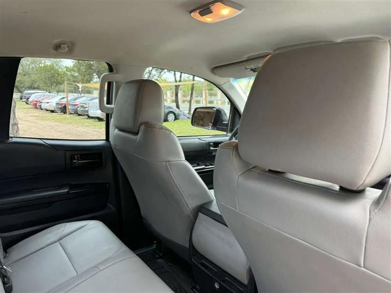 Toyota Tundra SR5 4.6L V8 Double Cab 2WD 2015