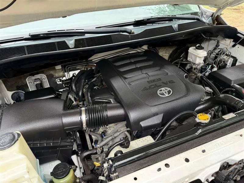 Toyota Tundra SR5 4.6L V8 Double Cab 2WD 2015