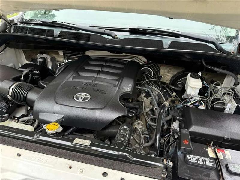 Toyota Tundra SR5 4.6L V8 Double Cab 2WD 2015