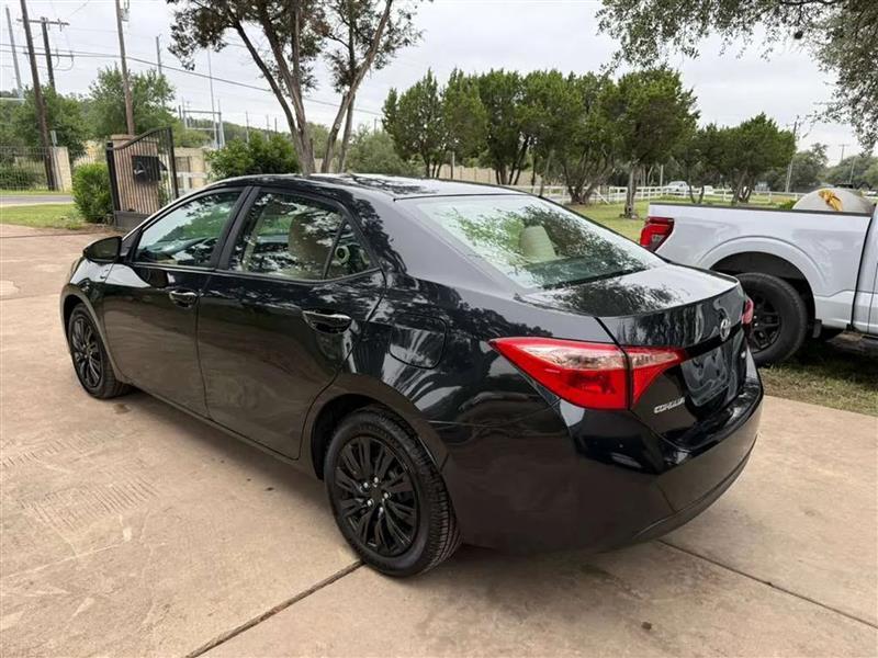 Toyota Corolla LE Eco 2019
