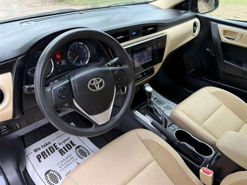 Toyota Corolla LE Eco 2019