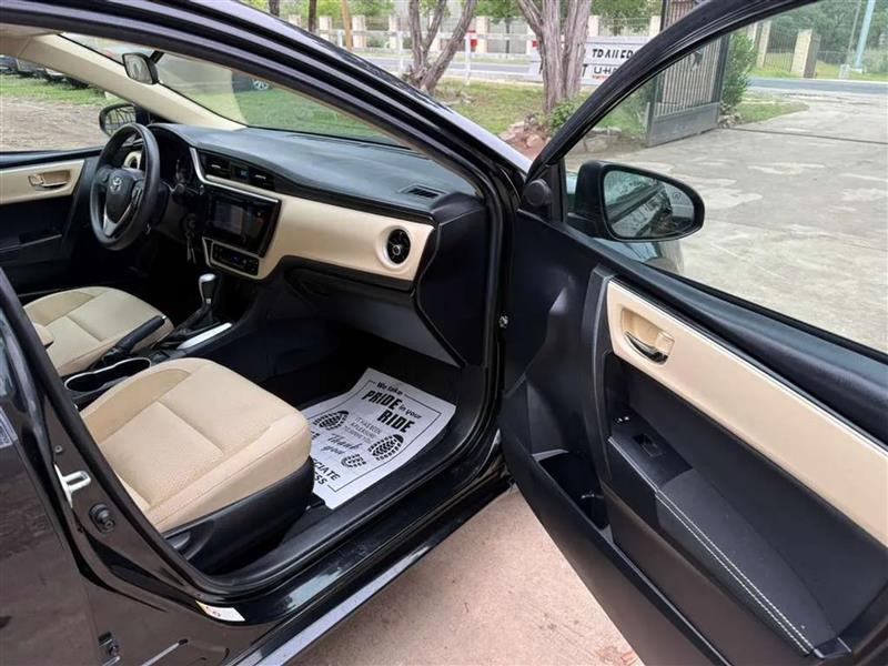 Toyota Corolla LE Eco 2019
