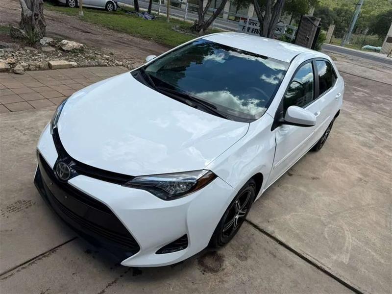 Toyota Corolla LE CVT 2018