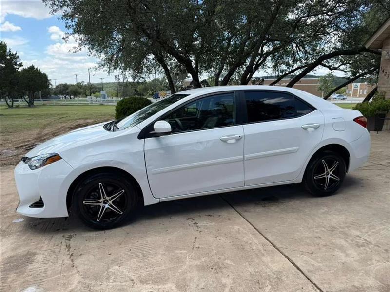 Toyota Corolla LE CVT 2018